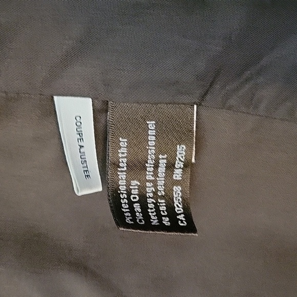 Danier ladies trench leather coat - Picture 4 of 7